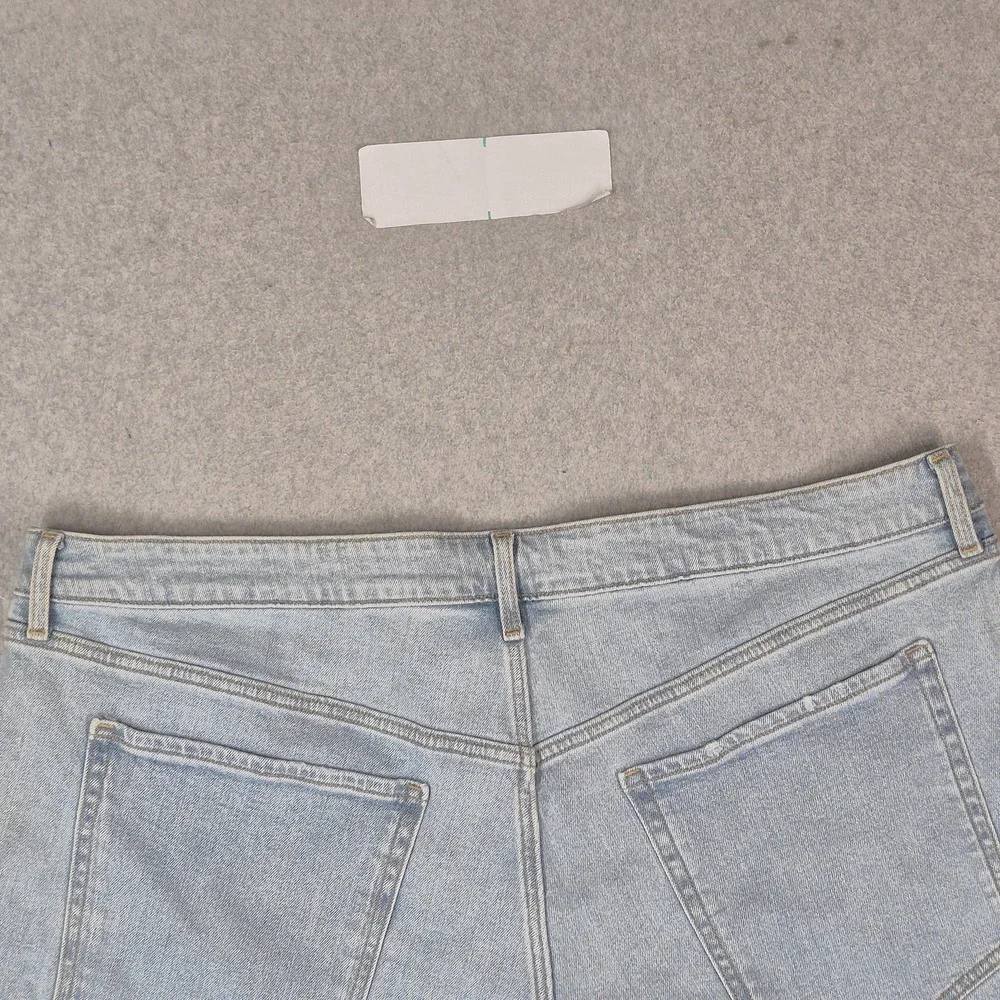 Old Navy Women Shorts 24 Light Blue Denim High-Rise OG Straight Distressed NWT
